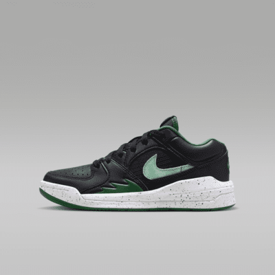 Stadium nike sneakers store